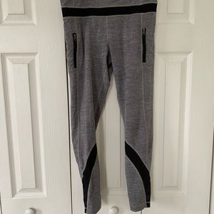 Lululemon leggings. Size 8. Capri